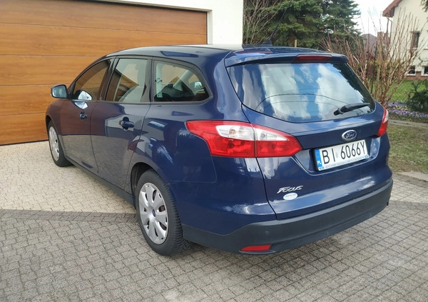 Ford Focus cena 20900 przebieg: 271500, rok produkcji 2014 z Jaworzno małe 106